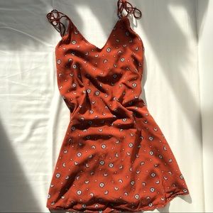 Tie strap patterned dress